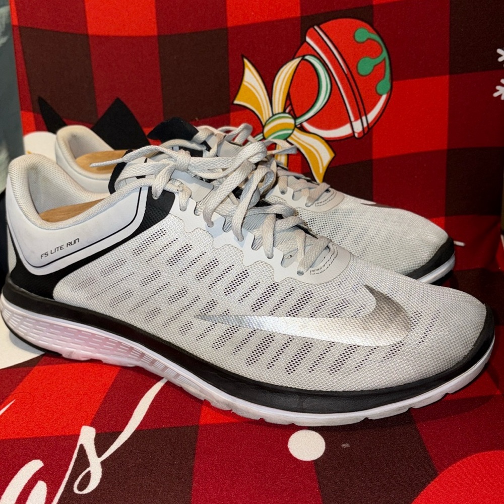Nike FS Lite Run